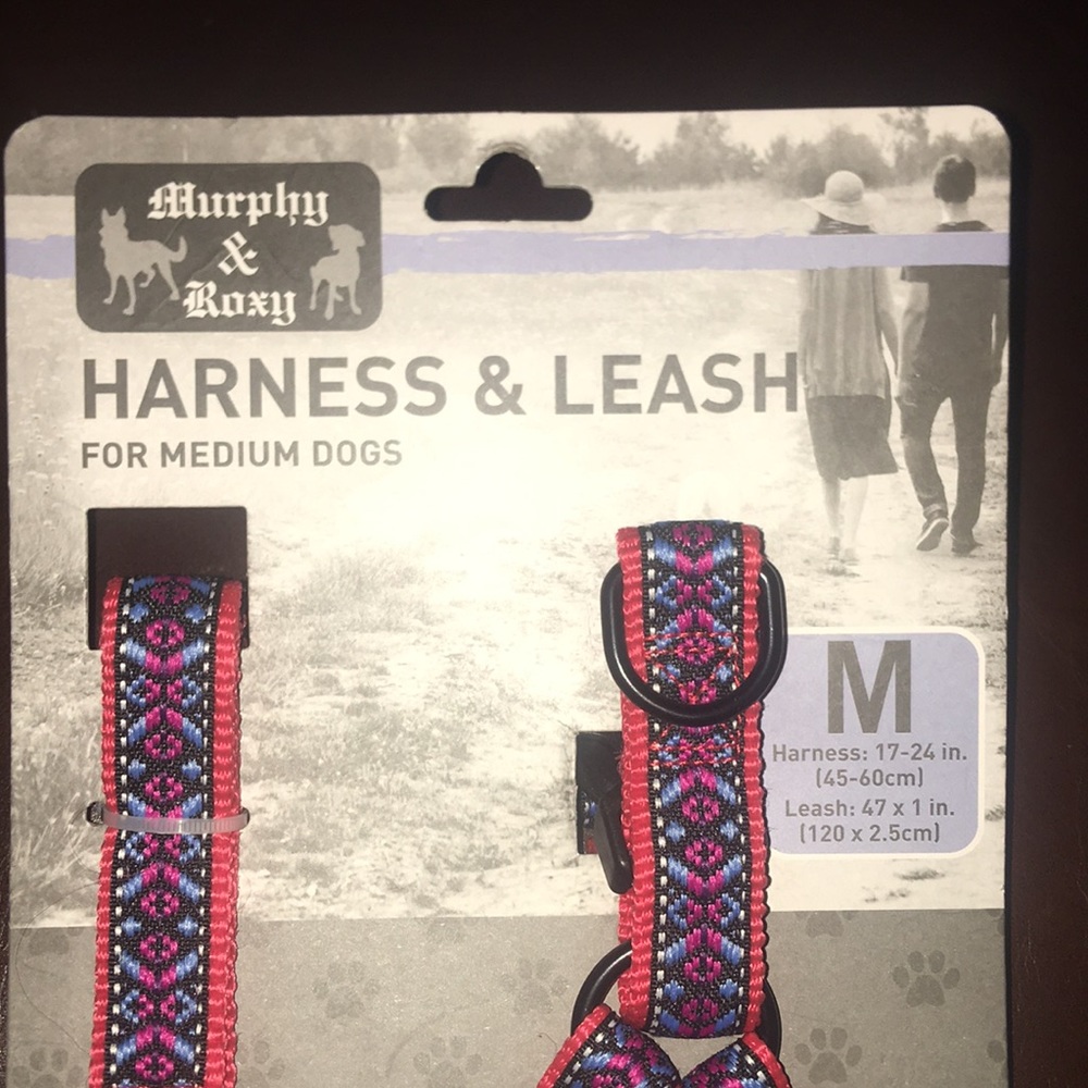 Murphy & Roxy Harness & Leash Set - Picture 4 of 5